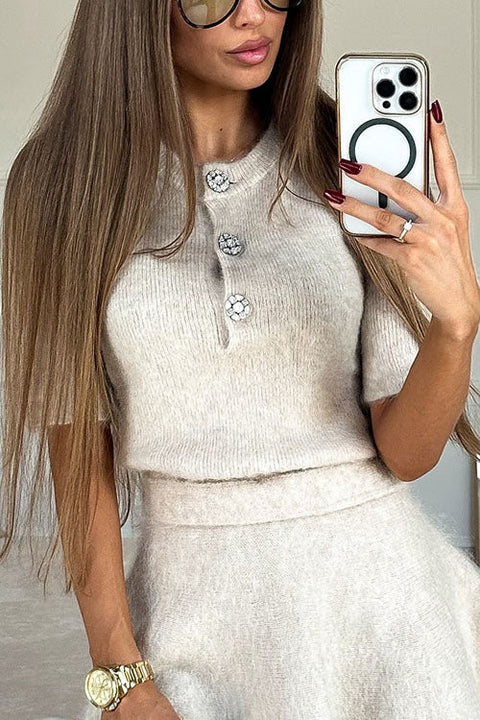 Camilladress Crewneck Short Sleeves Button Up Sweater